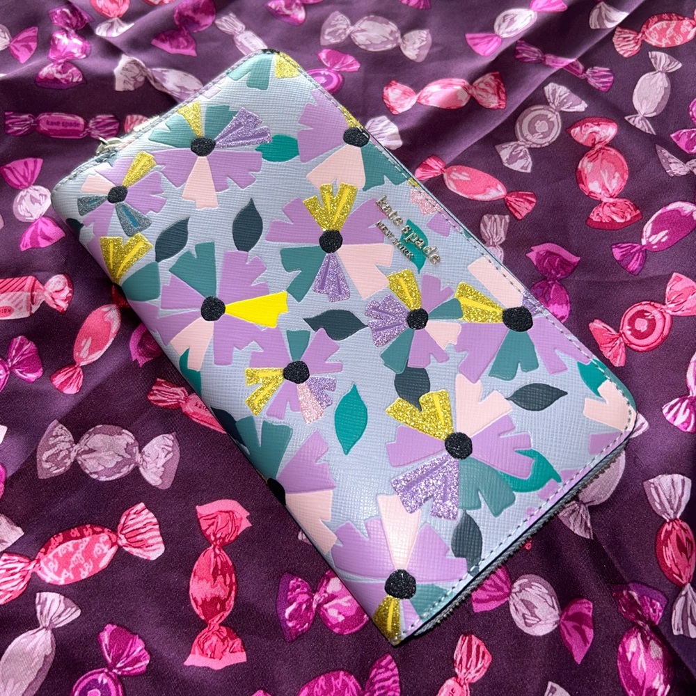 💐Kate Spade Spencer Glitter Continental Wallet Floral 💐